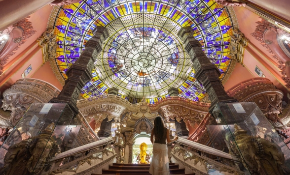 ＼春旅 特別価格／ 映え旅♪ エラワンミュージアム＋ワットアルン 半日ツアー ＜午前or 午後 選択可 ／日本語ガイド ／ 午前プラン限定！民族衣装レンタル付き＞